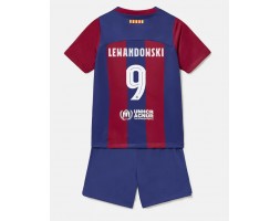 Barcelona Robert Lewandowski #9 Replika Babytøj Hjemmebanesæt Børn 2023-24 Kortærmet (+ Korte bukser)